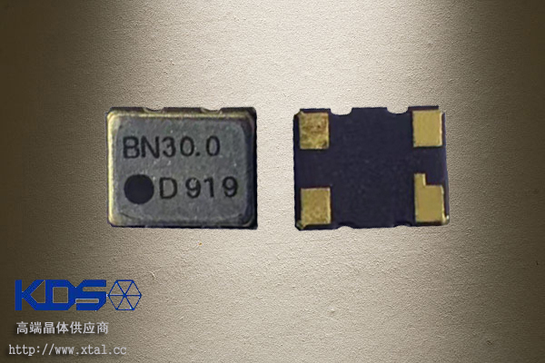 1XTW30000MBA 30MHz晶振 DSB321SDN TCXO晶振 3V 0.5PPM KDS晶振